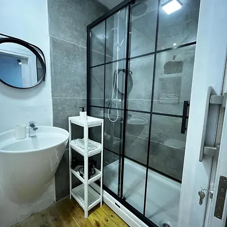 Tasev ゲストハウス ニコシア